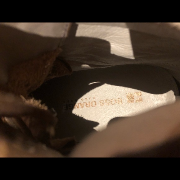 Hugo boss new boots - Picture 4 of 7